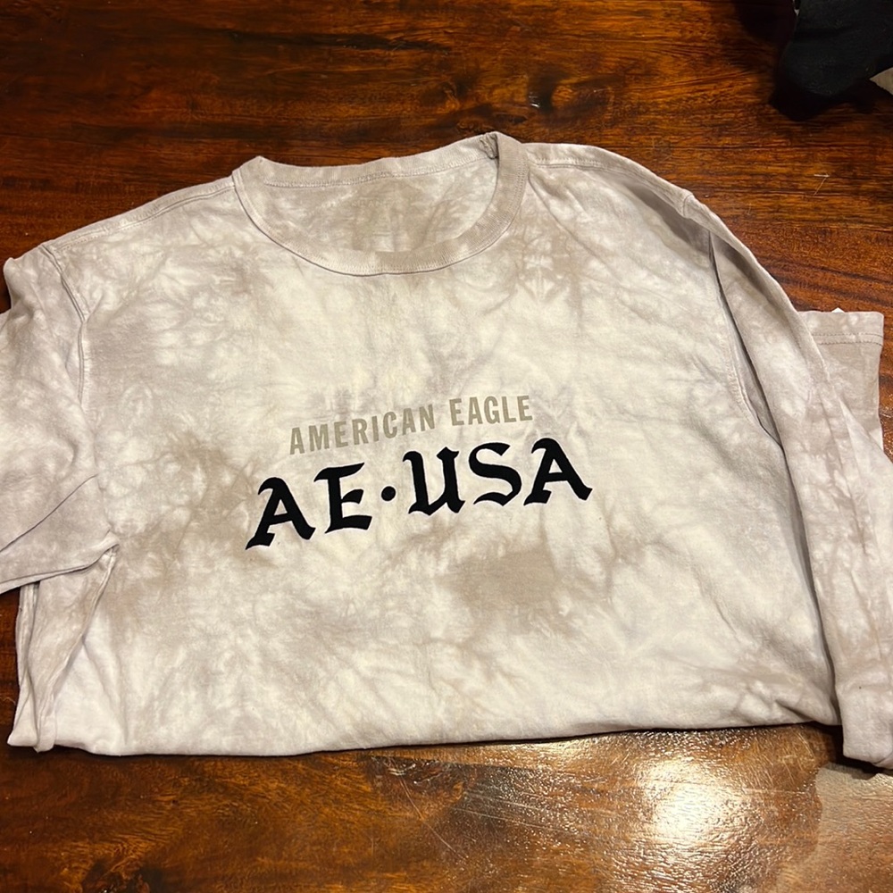 American Eagle long sleeve tie dye t